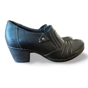 Earth Origins Black Leather Comfort Heels Size 9 Low Heel Slip On